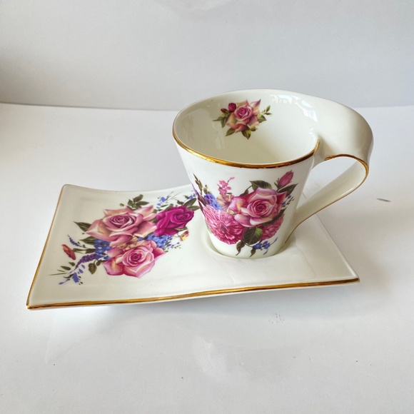 TEAOPIA Rose Teacup and Tray Snack Set in Box - Picture 7 of 10